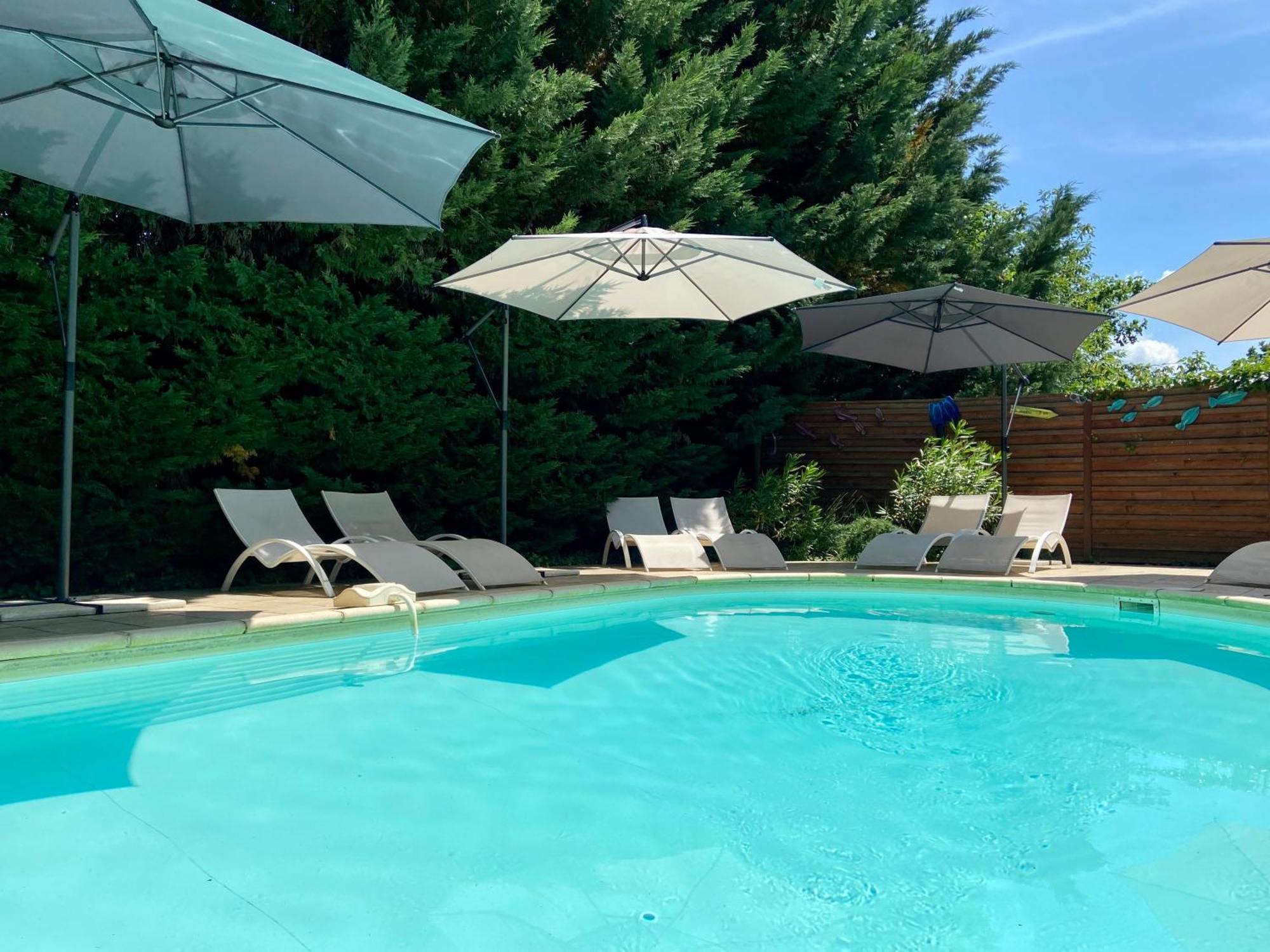 Le Cocon Boheme - Maison Climatisee Au Coeur De Sarlat - Parking - Piscine Chauffee - Spa Et Massages Exterior photo