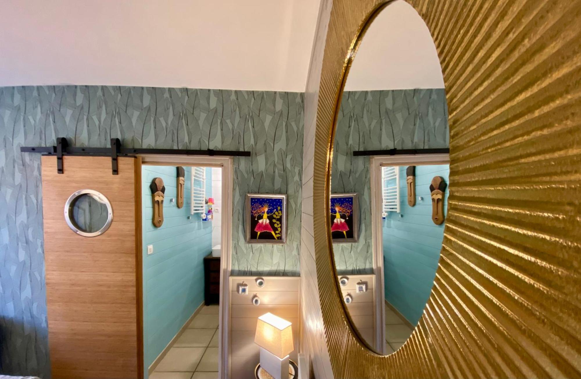Le Cocon Boheme - Maison Climatisee Au Coeur De Sarlat - Parking - Piscine Chauffee - Spa Et Massages Exterior photo